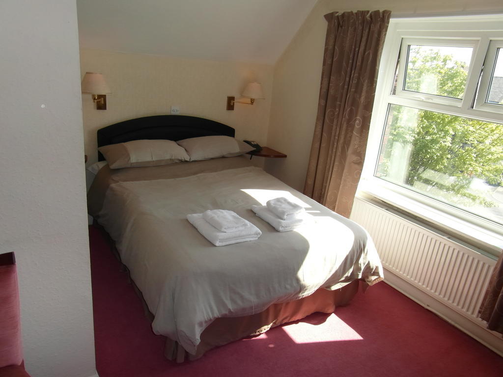 Lisdoonie Hotel Barrow-in-Furness Room photo